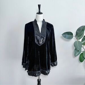 Nygard Collection Black Velvet Sequined Tunic